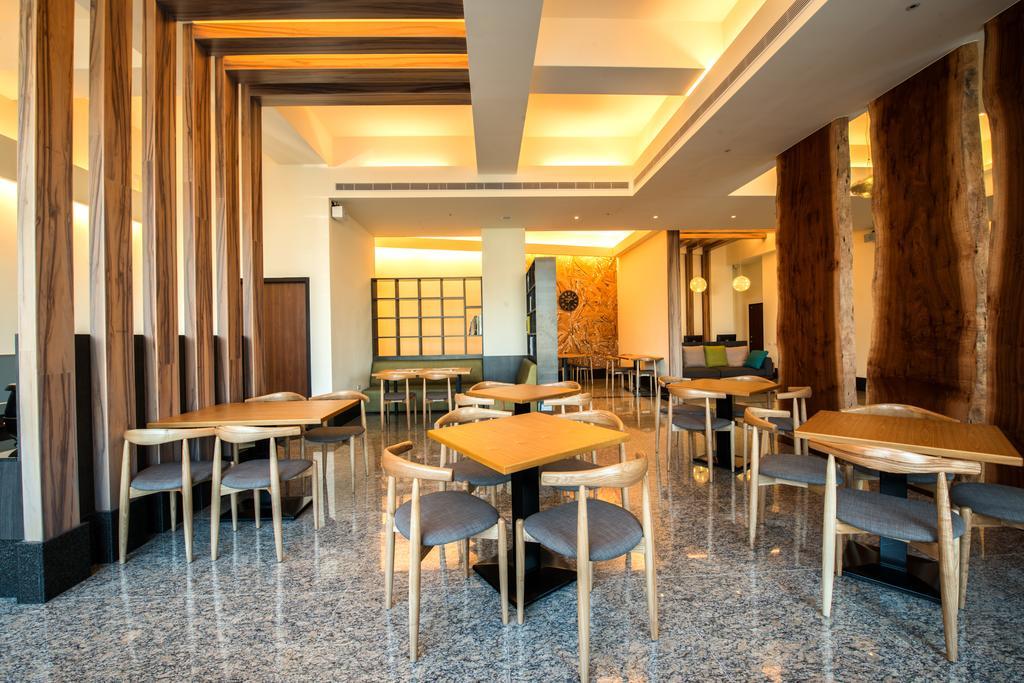 Celebrity 99 Hotel Ji'an Exterior photo