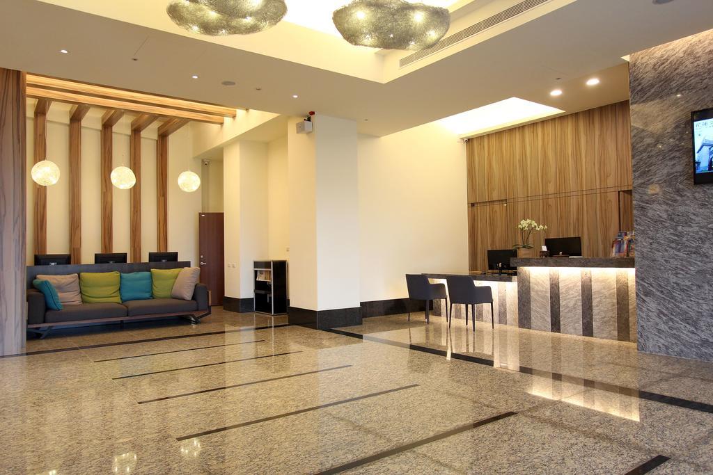 Celebrity 99 Hotel Ji'an Exterior photo